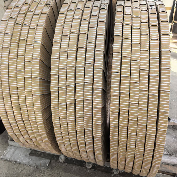 شريط صلب مقاوم للصدأ